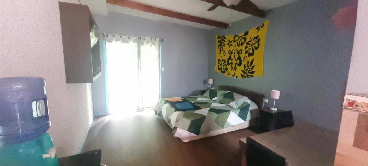 Hostal Henua Roa 2 Apartment Hanga Roa Bagian luar foto